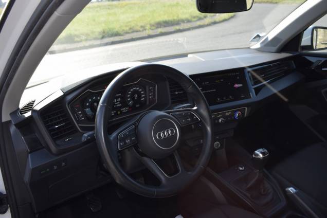 AUDI A1 SPORTBACK DESIGN PACK SLINE 30 TFSI 116 CV BVM 10