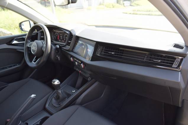 AUDI A1 SPORTBACK DESIGN PACK SLINE 30 TFSI 116 CV BVM 15