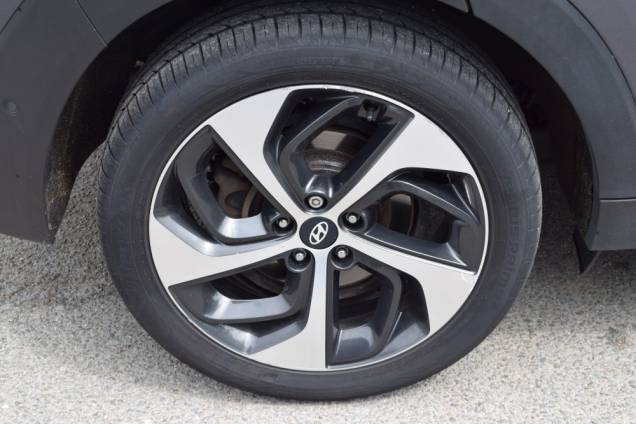 HYUNDAI TUCSON EXECUTIVE 4X4 2.0 CRDI 185 CV BOITE AUTOMATIQUE / ORIGINE FRANCE / SUIVI COMPLET / TOIT OUVRANT PANORAMIQUE 12