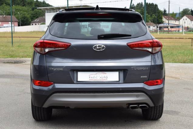 HYUNDAI TUCSON EXECUTIVE 4X4 2.0 CRDI 185 CV BOITE AUTOMATIQUE / ORIGINE FRANCE / SUIVI COMPLET / TOIT OUVRANT PANORAMIQUE 6