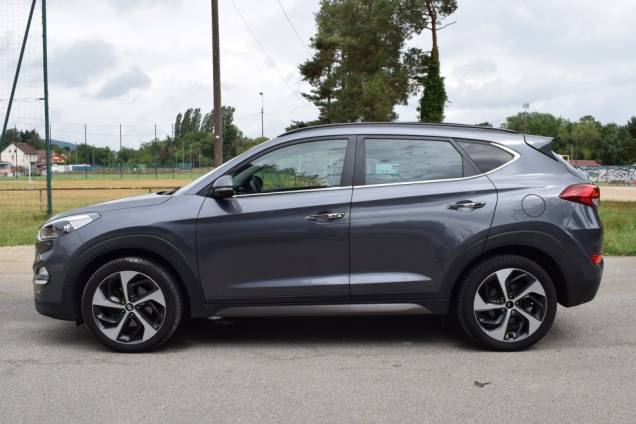 HYUNDAI TUCSON EXECUTIVE 4X4 2.0 CRDI 185 CV BOITE AUTOMATIQUE / ORIGINE FRANCE / SUIVI COMPLET / TOIT OUVRANT PANORAMIQUE 8