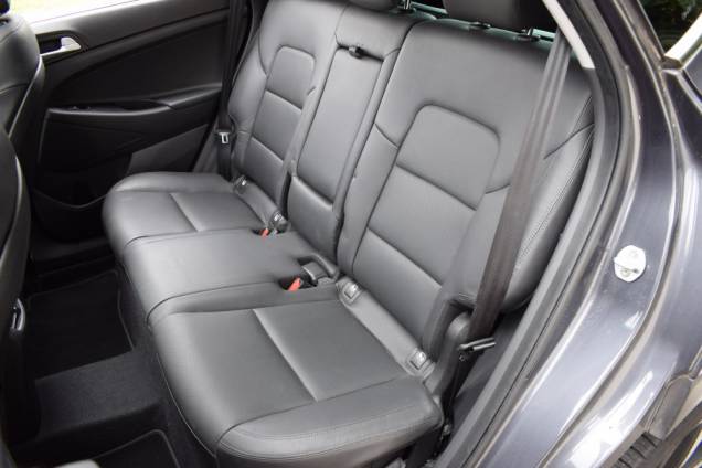 HYUNDAI TUCSON EXECUTIVE 4X4 2.0 CRDI 185 CV BOITE AUTOMATIQUE / ORIGINE FRANCE / SUIVI COMPLET / TOIT OUVRANT PANORAMIQUE 18