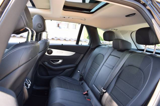 MERCEDES BENZ GLC 220 D 4 MATIC 170 CV 9G TRONIC 18