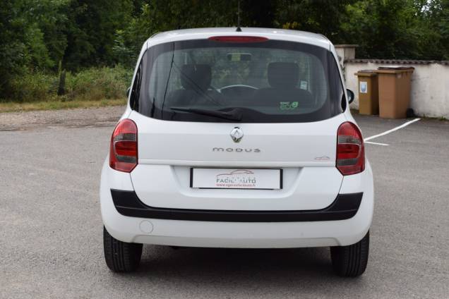 RENAULT MODUS 1.5 DCI 75 CV YAHOO / 5 PORTES 6