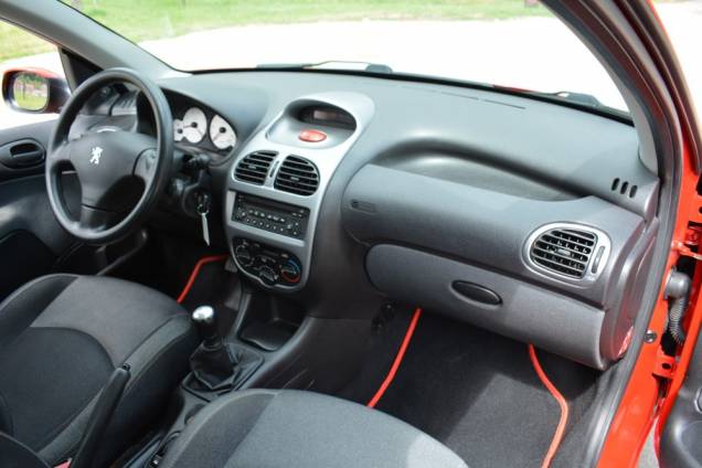 PEUGEOT 206 1.4 75 CV GENERATION 5 PORTES  17