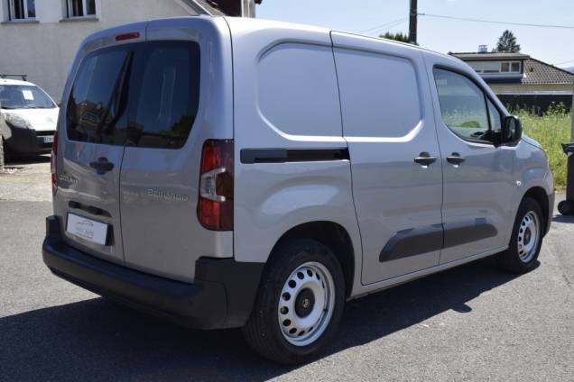 CITROEN BERLINGO VAN FOURGON TAILLE M 650 KG BLUEHDI 130 CV EAT8 5