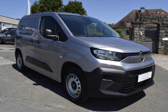 CITROEN BERLINGO VAN FOURGON TAILLE M 650 KG BLUEHDI 130 CV EAT8 7