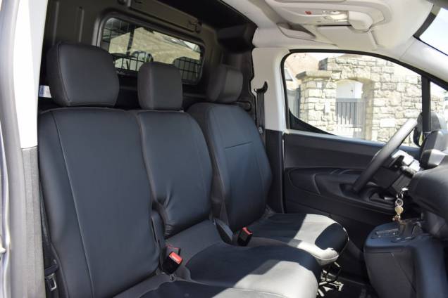 CITROEN BERLINGO VAN FOURGON TAILLE M 650 KG BLUEHDI 130 CV EAT8 14