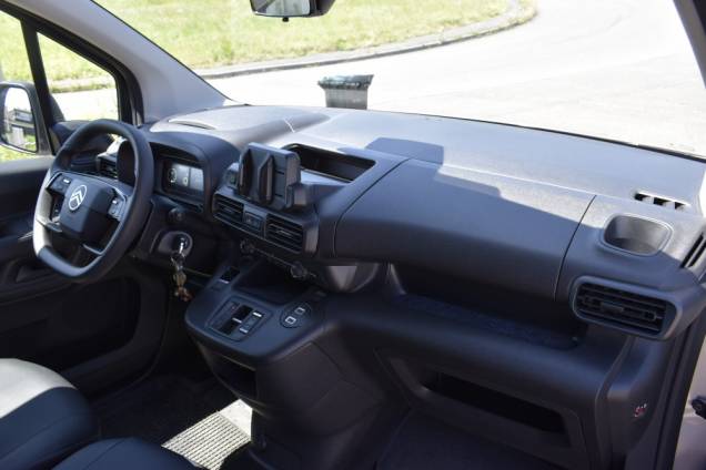 CITROEN BERLINGO VAN FOURGON TAILLE M 650 KG BLUEHDI 130 CV EAT8 18