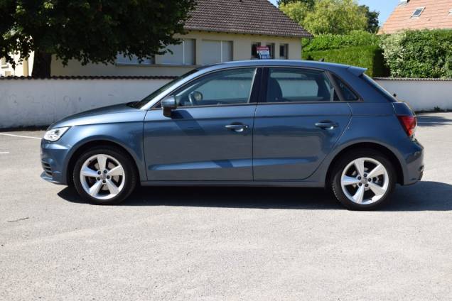 AUDI A1 SPORTBACk 1.4 TFSI 125 CV AMBIENTE 5 PORTES / 1ère MAIN / ORIGINE FRANCE 7