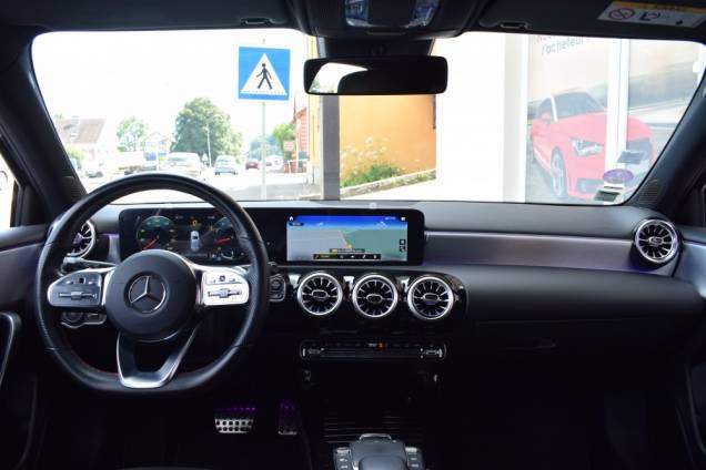 MERCEDES BENZ CLASSE A 200 AMG LINE 7G DCT 163 CV 10