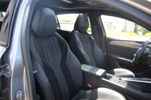 PEUGEOT 308 GT BLUEHDI 130 CV EAT8 / ORIGINE FRANCE / TOIT OUVRANT PANORAMIQUE 15