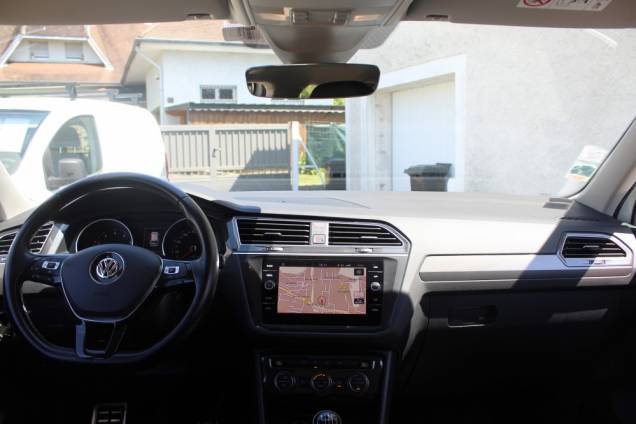VOLKSWAGEN TIGUAN CONNECT 1.5 TSI 150 CV BVM6 9