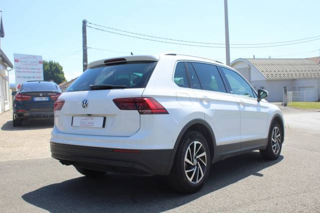 VOLKSWAGEN TIGUAN CONNECT 1.5 TSI 150 CV BVM6 7