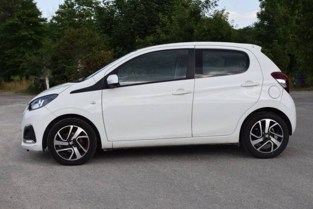 PEUGEOT 108 ALLURE 82 CV / 88500 KMS / CAMERA DE RECUL / GPS / CLIMATISATION 8