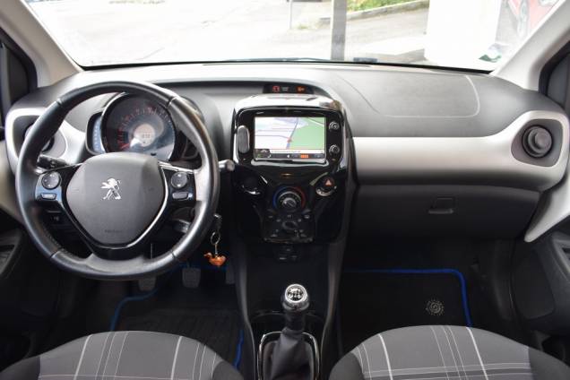 PEUGEOT 108 ALLURE 82 CV / 88500 KMS / CAMERA DE RECUL / GPS / CLIMATISATION 12