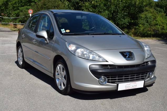 PEUGEOT 207 1.6 HDI 110 CV 5 PORTES / 69000 KMS 2