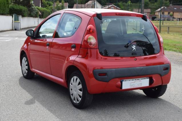 PEUGEOT 107 1.0 68 CV 5 PORTES 3