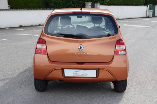 RENAULT TWINGO DCI 65 CV  6