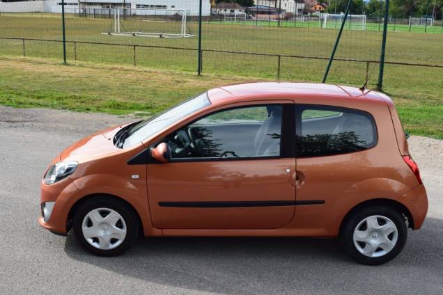 RENAULT TWINGO DCI 65 CV  8