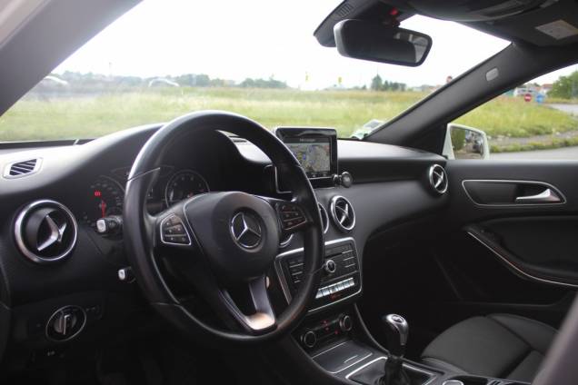 MERCEDES BENZ CLASSE A 160 INSPIRATION 1.6ti 102 CV BVM6 / ORIGINE FRANCE 9