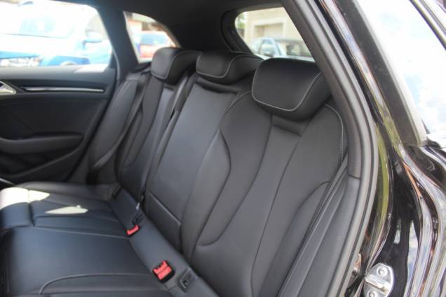 AUDI S3 SPORTBACK 2.0 TFSI 300 CV S-TRONIC / TOIT OUVRANT PANORAMIQUE 15