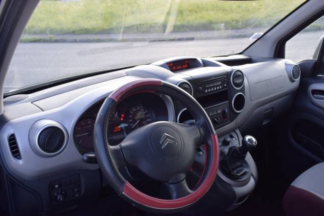 CITROEN BERLINGO 1.6 I 90 CV BVM 8