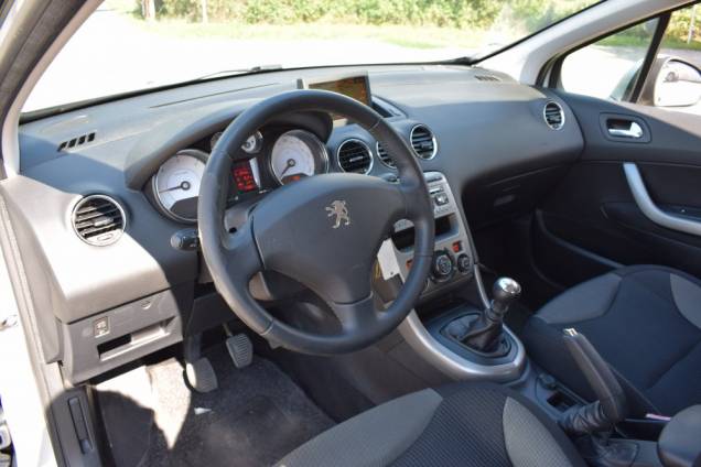 PEUGEOT 308 1.6 HDI 110 CV NAVTEQ 5 PORTES / 1ère MAIN / 75500 KMS 15