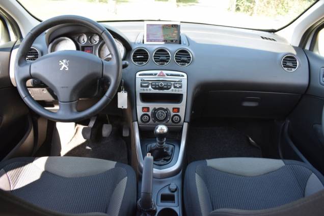 PEUGEOT 308 1.6 HDI 110 CV NAVTEQ 5 PORTES / 1ère MAIN / 75500 KMS 16