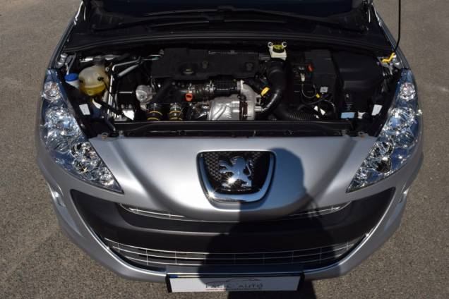 PEUGEOT 308 1.6 HDI 110 CV NAVTEQ 5 PORTES / 1ère MAIN / 75500 KMS 19