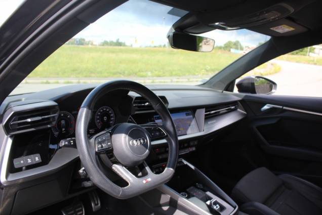 AUDI A3 SPORTBACK S-LINE 2.0 TDI 150 CV S-TRONIC / ORIGINE FRANCE  9