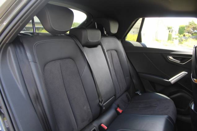 AUDI Q2 S-LINE 2.0 TDI 190 CV QUATTRO S-TRONIC 7 / ORIGINE FRANCE / TOIT OUVRANT PANORAMIQUE 14