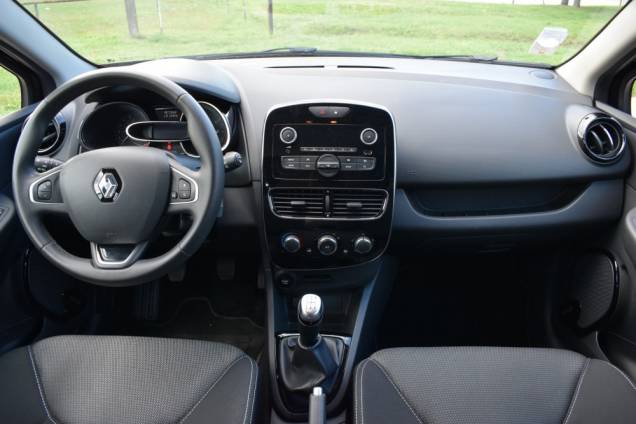 RENAULT CLIO IV GENERATION 0.9 TCE 90 CV / 1ere MAIN / 52500 KMS 13