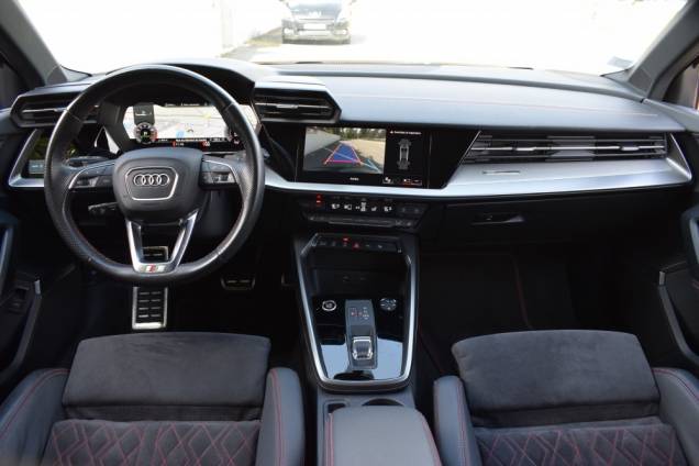 AUDI A3 S-LINE BERLINE 35 TFSI 2.0 150 CV / 78000 KMS / BANG & OLUFSEN 24