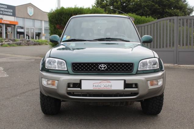 TOYOTA RAV4 2.0i 128 CV BVM5 4X4 / ORIGINE FRANCE / 2IEME MAIN 2