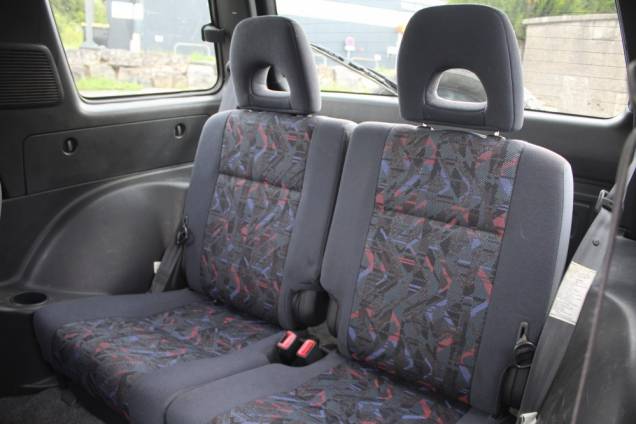 TOYOTA RAV4 2.0i 128 CV BVM5 4X4 / ORIGINE FRANCE / 2IEME MAIN 14