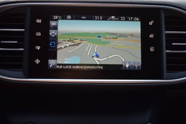 PEUGEOT 308 GT LINE 1.6 HDI 120 CV / CARNET D'ENTRETIEN COMPLET 18