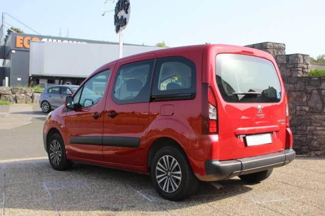 PEUGEOT PARTNER ACTIVE 1.6 HDI 92 CV BVM5 / TPMR  4