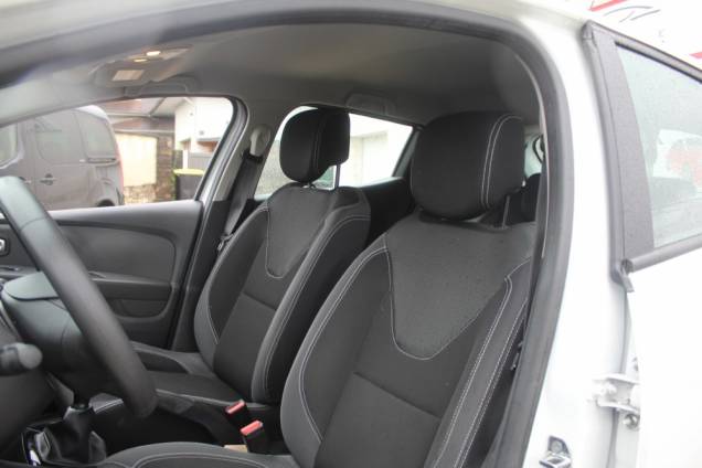 RENAULT CLIO TREND TCE 75 CV BVM5 / MOTEUR A CHAINE / ORIGINE FRANCE 11