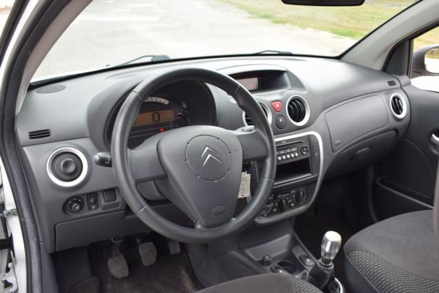 CITROEN C2 1.1 60 CV / 1ère MAIN / 55900 KMS  15