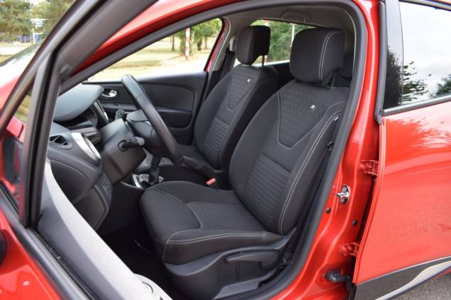 RENAULT CLIO LIMITED 1.2 75 CV 5 PORTES / 68500 KMS 11