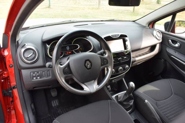 RENAULT CLIO LIMITED 1.2 75 CV 5 PORTES / 68500 KMS 15