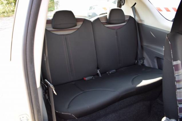 CITROEN C1 1.0 68 CV BOITE AUTOMATIQUE / 1ère MAIN / 68900 KMS 14