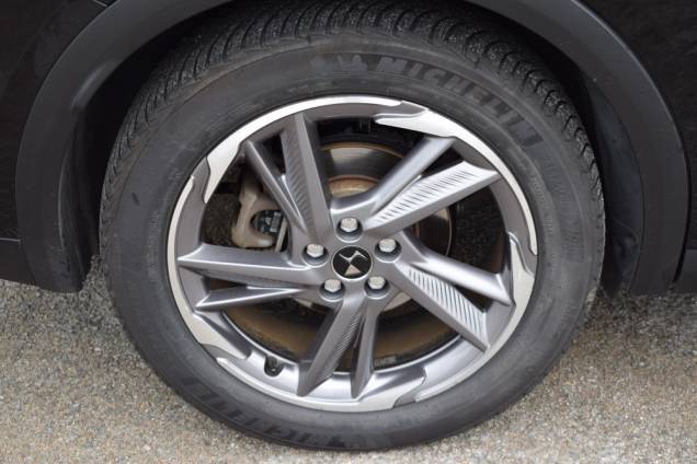 DS DS7 4X4 RIVOLI HYBRIDE 300 CV EAT 8 / 73000 KMS / 1ere MAIN / CARNET D'ENTRETIEN COMPLET 12