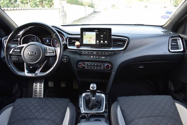 KIA CEED GT LINE 1.0 T-GDI 120 CV /  70500 KMS /  BVM 6  / SUIVI COMPLET KIA. 17