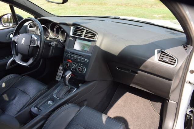 DS DS4 CROSSBACK 1.6 HDI 120 CV EAT6 / SPORT CHIC / 110500 KMS 17