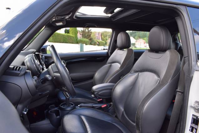 MINI COOPER EDITION GREENWICH 136 CV BVA7 10