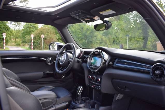 MINI COOPER EDITION GREENWICH 136 CV BVA7 12