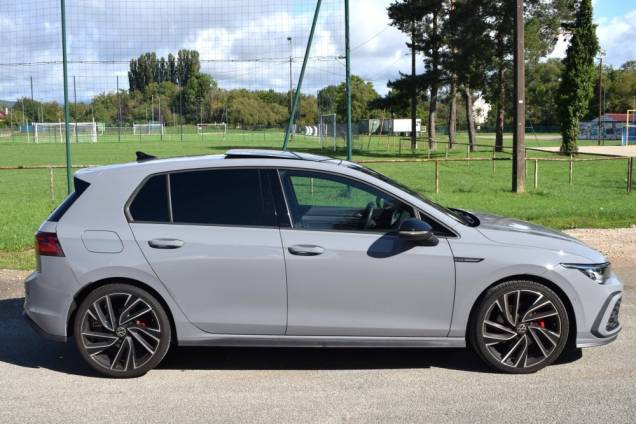 VOLKSWAGEN GOLF GTD 2.0 TDI 200 CV DSG7 / DCC / TOIT OUVRANT PANORAMIQUE 6