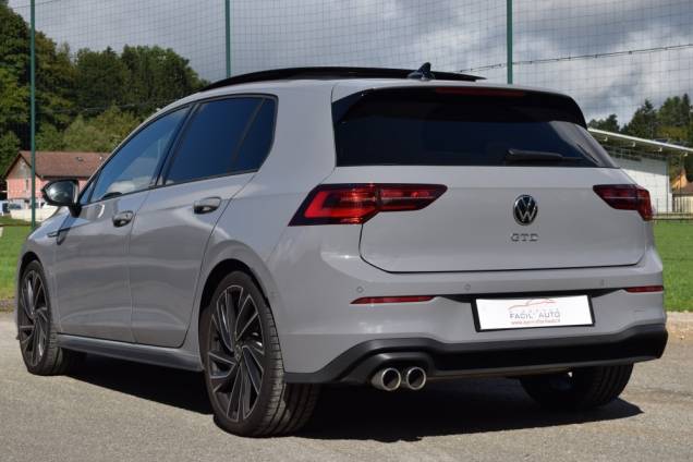 VOLKSWAGEN GOLF GTD 2.0 TDI 200 CV DSG7 / DCC / TOIT OUVRANT PANORAMIQUE 5